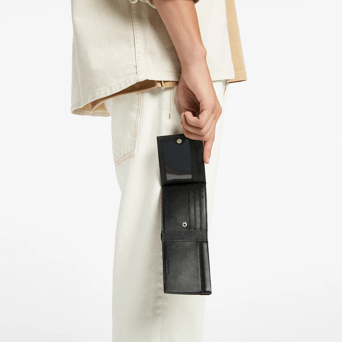 Noah Wallet - Black - Image 6